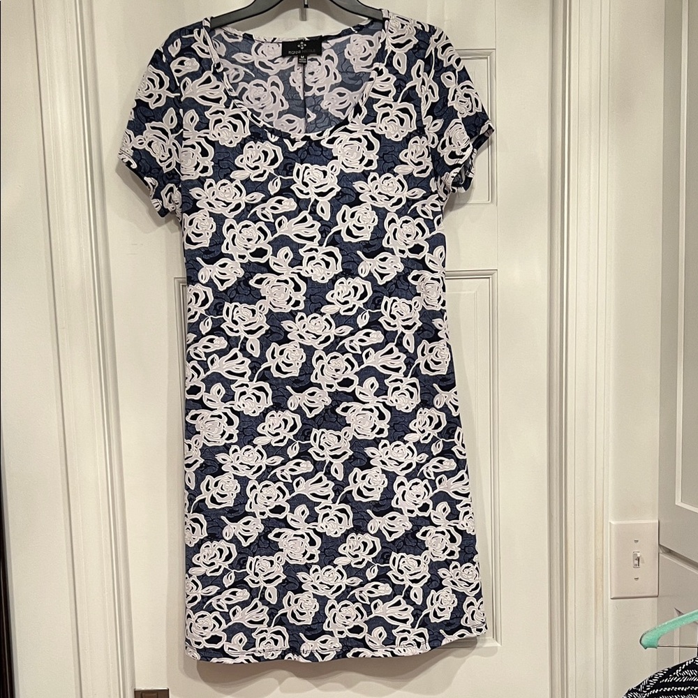 Elegant Navy and White Floral Dress